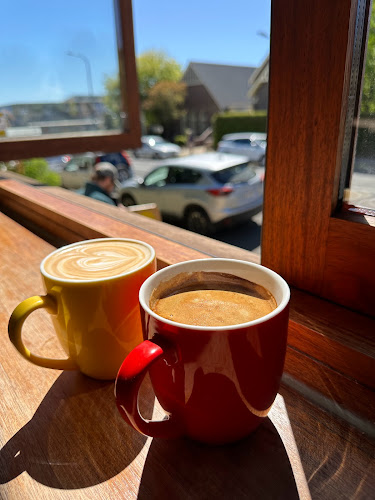 Seesaw Coffee - Hospitality and gastronomy