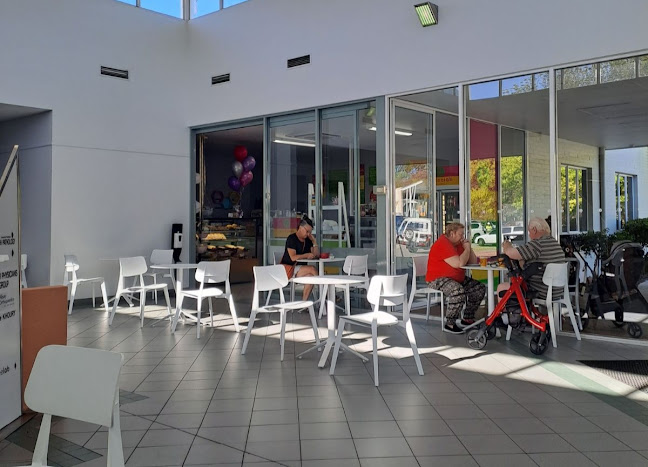 2 Ramsay Pl, West Albury NSW 2640