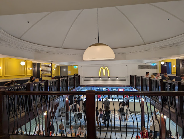 Comentarii opinii despre McDonald's George St