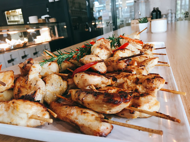 Comentarii opinii despre Dorcas & King