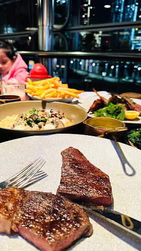 Comentarii opinii despre BLACK Bar & Grill