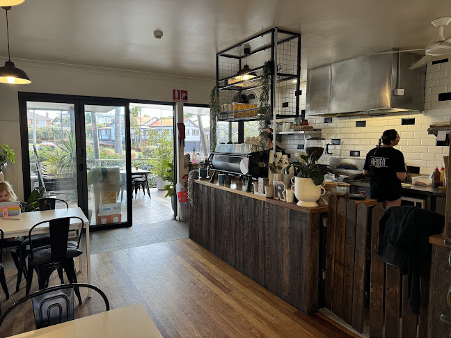 Raven Cafe & Grill - Hospitality and gastronomy