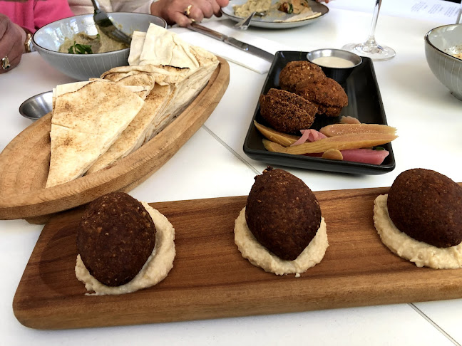 Motel Mezza Social Bar - Hospitality and gastronomy