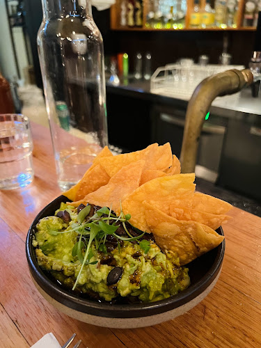 Opinii despre MAMASITA în Melbourne - Hospitality and gastronomy