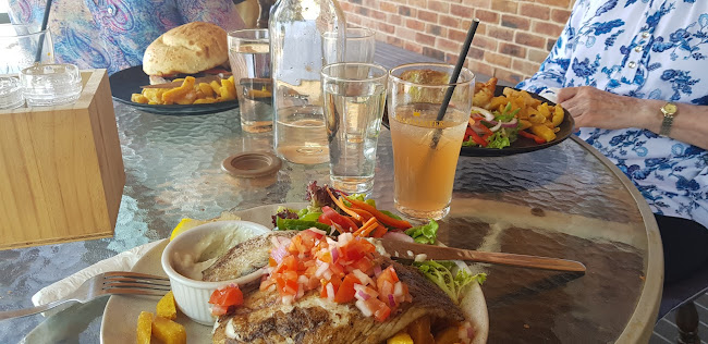 Dartmouth Pub - Melbourne