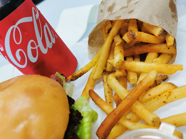 Comentarii opinii despre Mad Burger West End