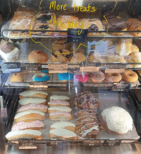 Main Beach Bakery - Main Beach