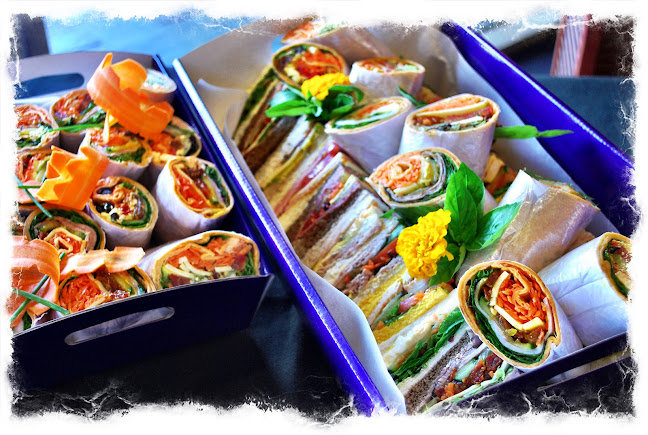 Garnishes Catering - Hospitality and gastronomy