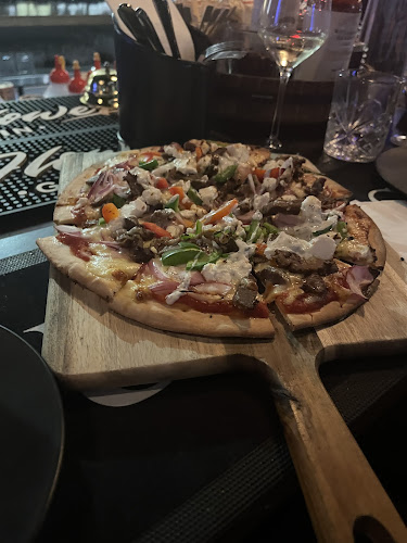 Shop 12/15 Victoria Ave, Broadbeach QLD 4218