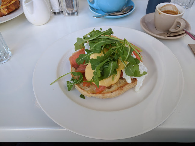 Comentarii opinii despre The Happy Wife