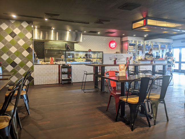 Grill'd Hillarys - Hospitality and gastronomy