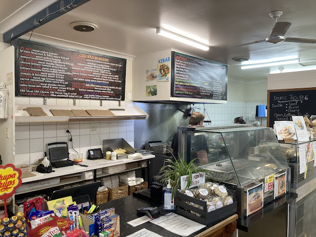 24 King St, Paterson NSW 2421