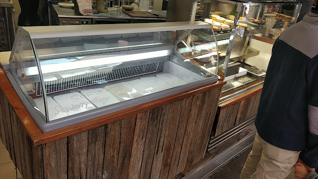 9 Dangar Rd, Brooklyn NSW 2083