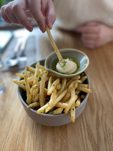 Comentarii opinii despre Leisurely coffee