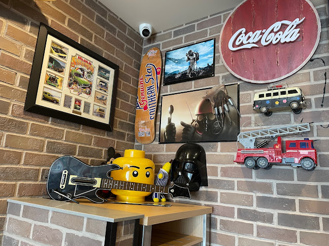 1234 Albany Hwy, Cannington WA 6107