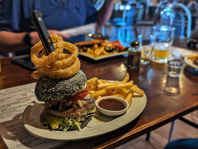 Opinii despre Nerriga Hotel în Sydney - Hospitality and gastronomy