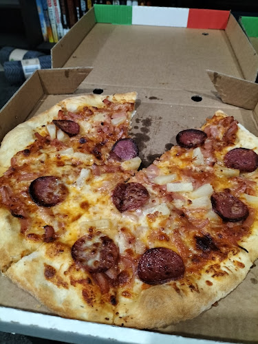 Burger With The Lot - Hospitality and gastronomy