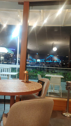 Comentarii opinii despre Rico Bar + Dining