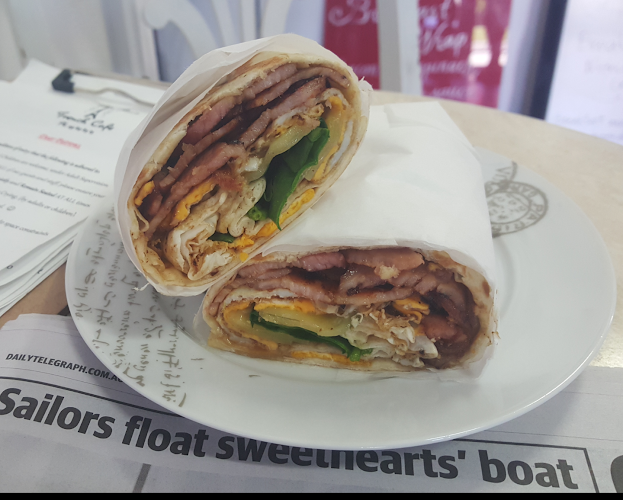 Comentarii opinii despre The Little French Cafe