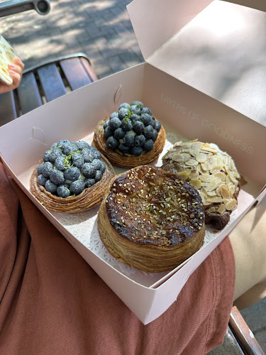 Lode Pies & Pastries Surry Hills - Hospitality and gastronomy