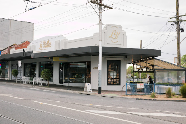 La Vallee Cafe Essendon - Hospitality and gastronomy