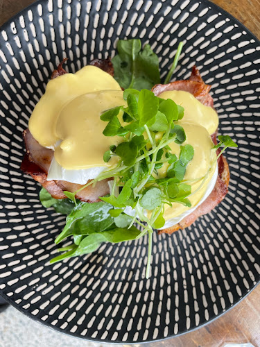 47 S Pine Rd, Alderley QLD 4051