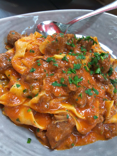 Comentarii opinii despre CURVA Cucina & Bar