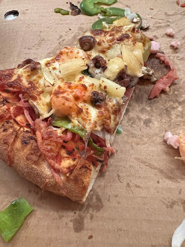 Comentarii opinii despre Grant Pizza Place and Gelateria