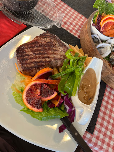 Opinii despre Red Sea Steak and Seafood în Maroochydore - Hospitality and gastronomy