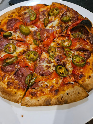 Comentarii opinii despre Luna Rossa Italian Restaurant