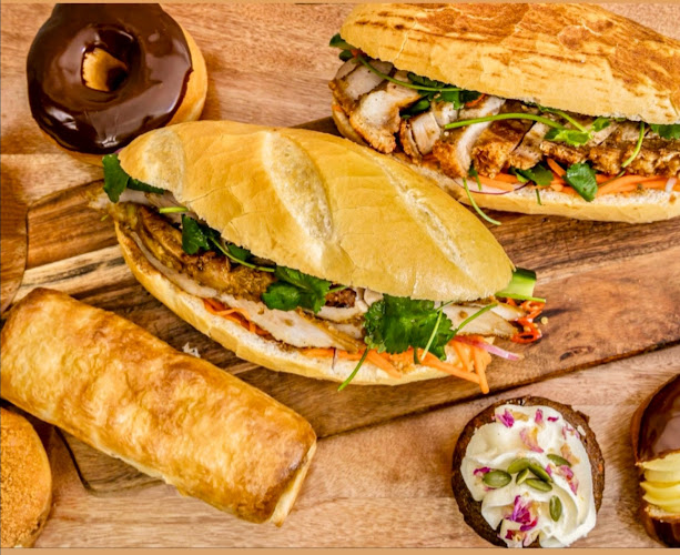 Comentarii opinii despre Ingle Farm Bakery