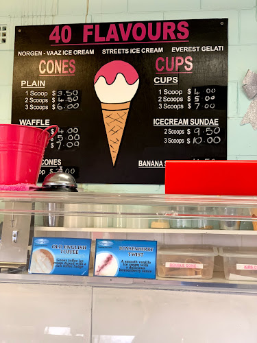 38 Princes Hwy, Mogo NSW 2536