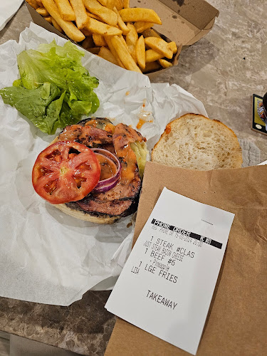 Comentarii opinii despre Burger Inc