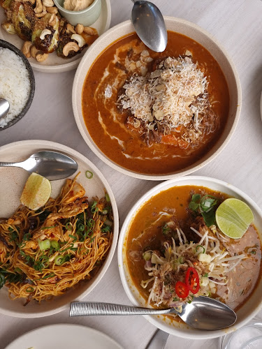 Dee Den Restaurant - Hospitality and gastronomy