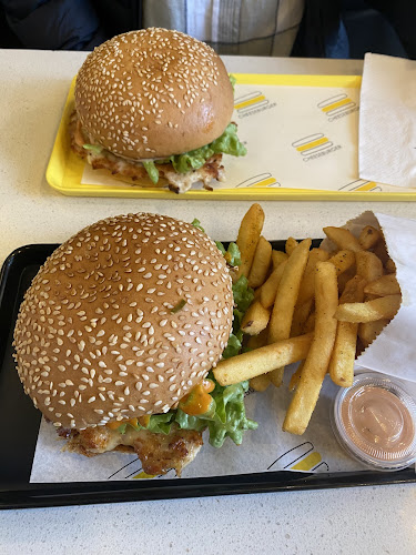 Cheeseburger Adelaide - Adelaide