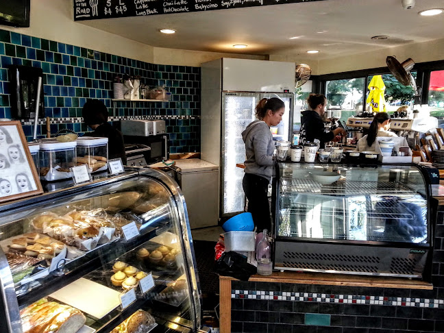 Comentarii opinii despre End of the Road Coffee