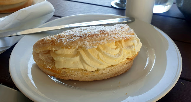 Penguin Country Bakehouse - Penguin