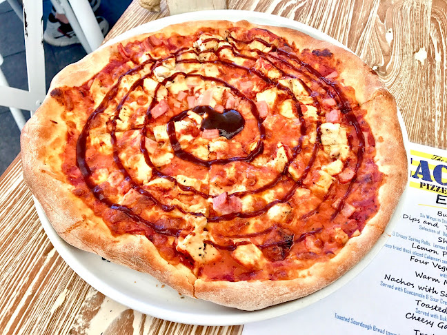 The Surfers Paradise Beach Cafe - Hospitality and gastronomy