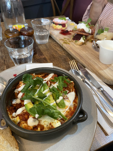 Indulge Bistro - Hospitality and gastronomy