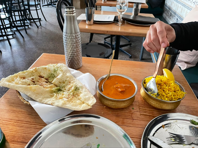 Comentarii opinii despre Babu Ji