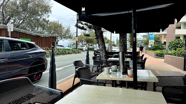 Montmartre By The Sea - Hospitality and gastronomy