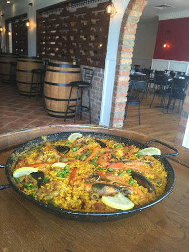 AMONA Pintxos & Tapas Bar Restaurant - Hospitality and gastronomy