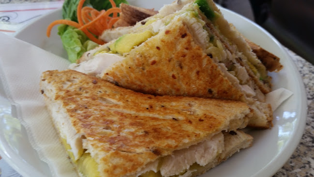 Comentarii opinii despre Rocklatino Cafe