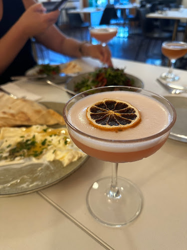 Motel Mezza Social Bar - Hospitality and gastronomy