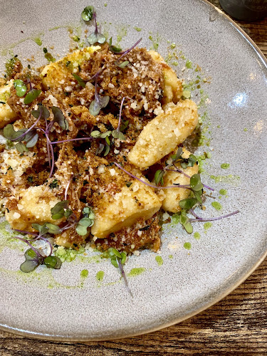 Comentarii opinii despre Indulge Bistro