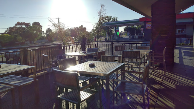 Comentarii opinii despre The Black Horse Hotel