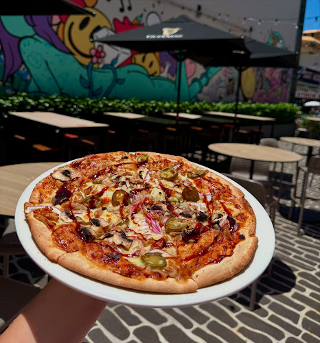 Waxy's Irish Pub and Skyline Roof Top Bar - Hospitality and gastronomy