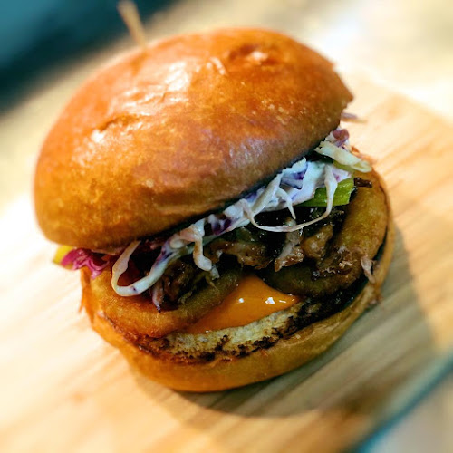 26 Myer St, Lakes Entrance VIC 3909