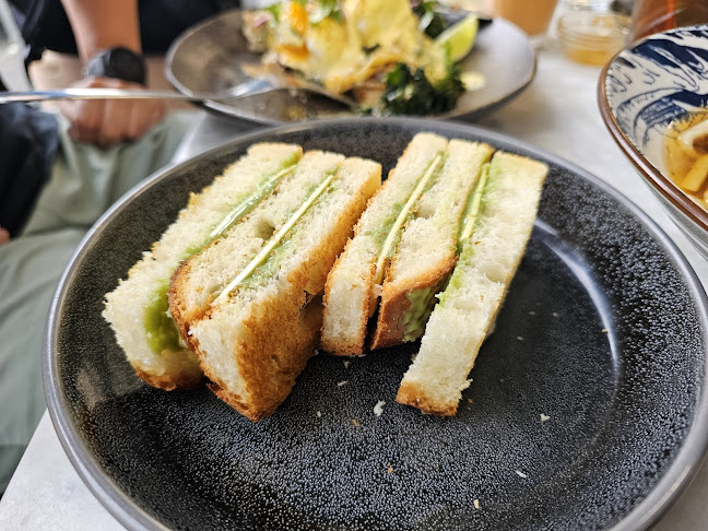 Comentarii opinii despre Bumi Coffee