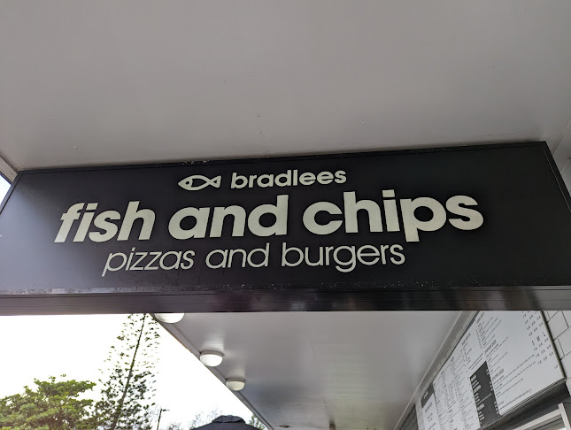 Bradlees Beachside Takeaway - Bargara